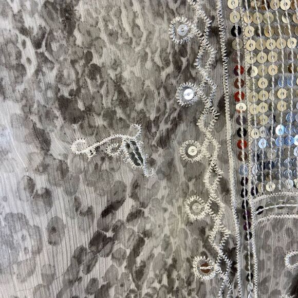 Chico’s Sheer with Sequins Gray and White Tunic Chico's Size 0 - Picture 13 of 15